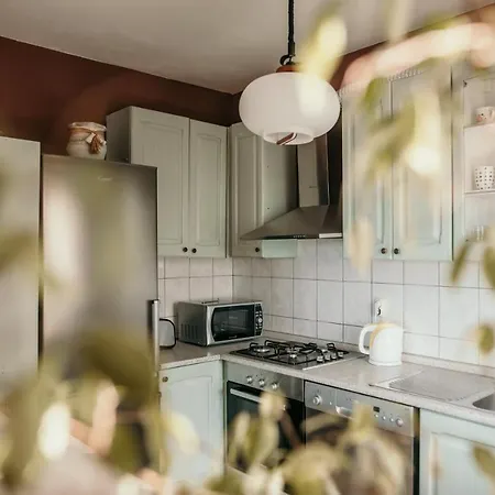 Ivana Apartman *