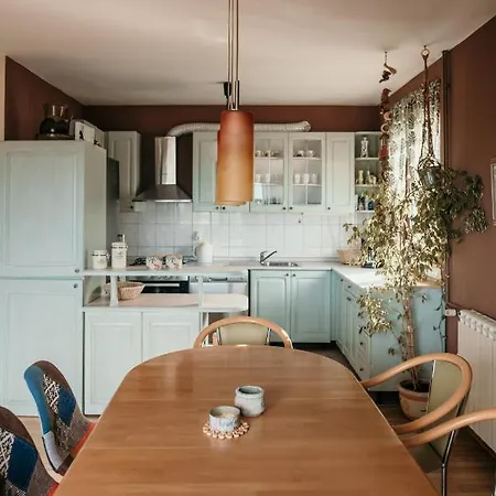 Ivana Apartman *