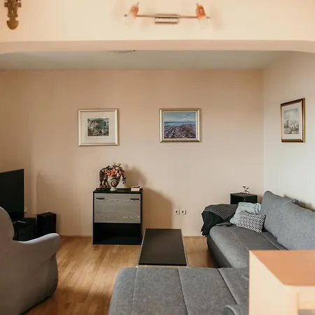 Apartman Ivana *