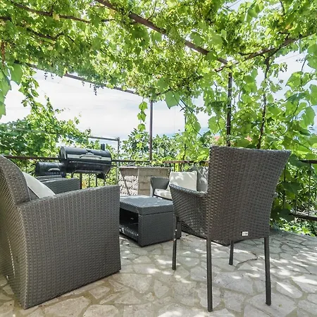 Ivana Апартаменты Драмаль