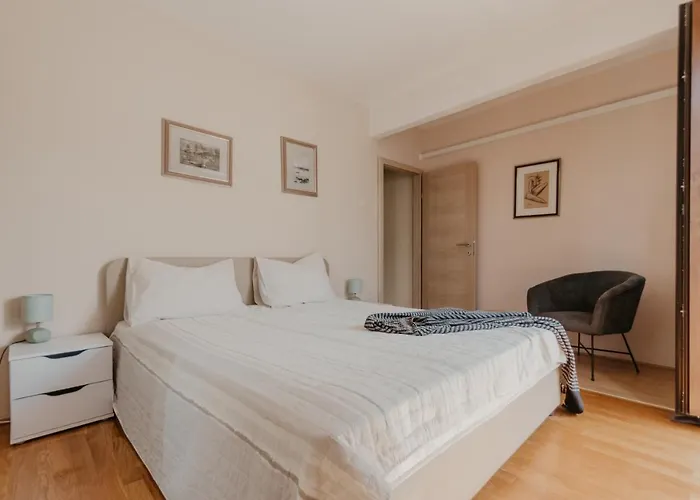 Ivana Appartement *